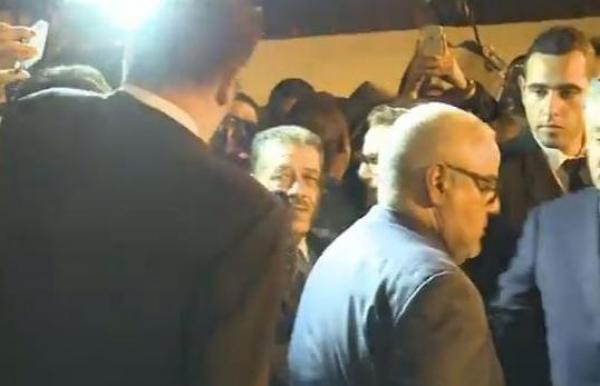 بنكيران يحتج على صحفي دفاعا عن حرسه الخاص