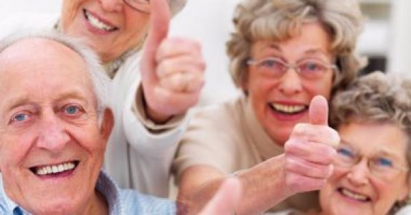 العلماء يكشفون طريقة لإطالة العمر بواقع الثلث