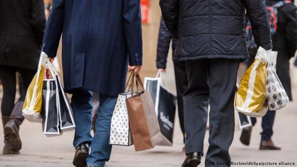 دراسة: الأكياس الورقية أقل استدامة من الأكياس البلاستيكية