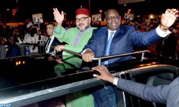 الرئيس السنغالي يؤيد مبادرة الملك لمواجهة جائحة "كورونا"