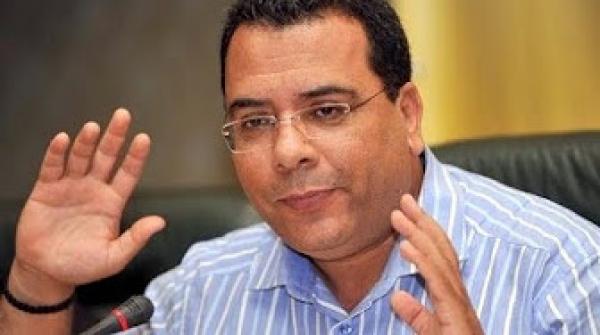 منار السليمي في موقف حرج بعد تصريحاته