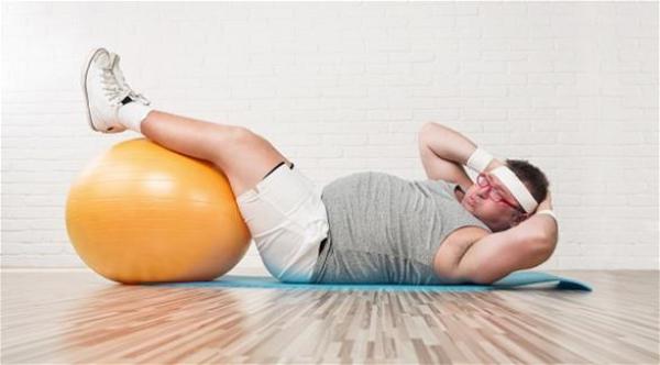 3 وسائل بسيطة لخسارة الوزن للأشخاص المشغولين بالعمل