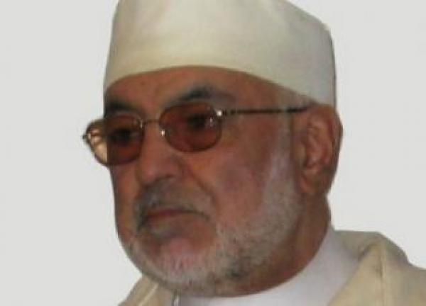 الشيخ عبد الباري الزمزمي : التصويت بنعم للدستور الجديد واجب شرعي