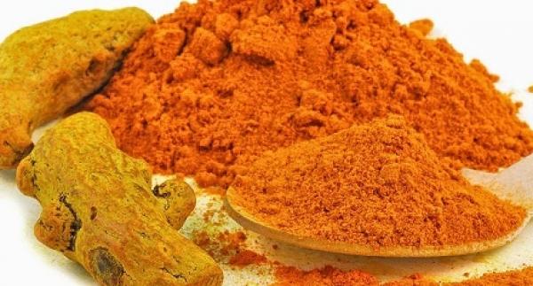 «الكركم».. يساعد في علاج سرطان الفم