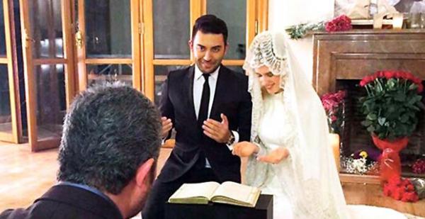 كارولين "على مر الزمان" تعقد قرانها إسلاميا ثم في الكنيسة!