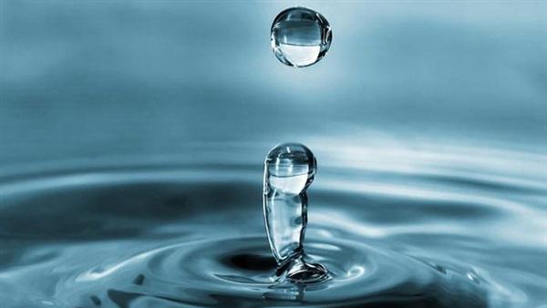 هل تعلم أن الماء يختلف عن معظم المواد في خصائصه؟