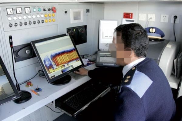 ميناء طنجة .. "السكانير" يفضح طريقة جديدة لتهريب الحشيش نحو اسبانيا (صور)