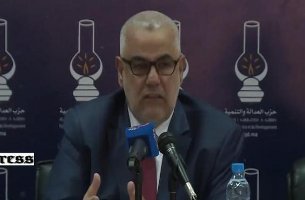 بنكيران يرد على حصاد : واش كيصحابك راسك مازال في وزارة الداخلية؟