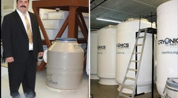 عالم يدعي اكتشاف تقنية تُحيي الموتى وتعيدهم للشباب