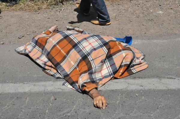 ضابط شرطة يقتل بسيارته رب اسرة له 7 أطفال