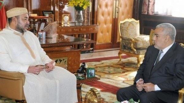 الملك يصف بنكيران بـ"الابن البار بوالدته" في برقية التعزية