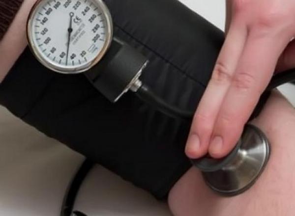 6 أطعمة ممنوعة علي مرضي الضغط المرتفع