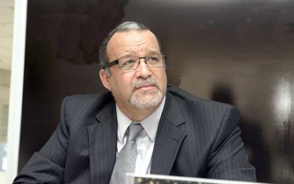 حدث بالبرلمان... "المالكي" ينبه "الشعبي" بسبب لباسه "غير اللائق"