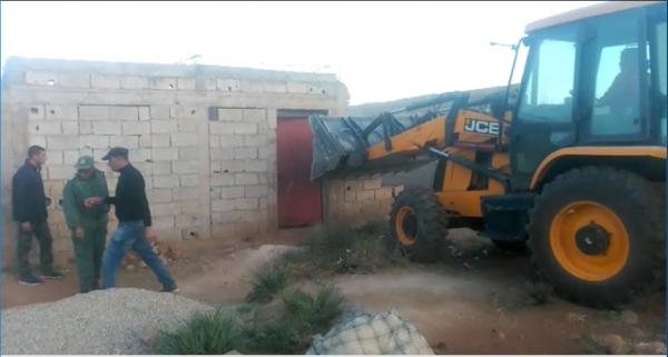 والي جهة بني ملال خنيفرة يشن الحرب على البناء العشوائي ويأمر بهدم 101 بناية عشوائية