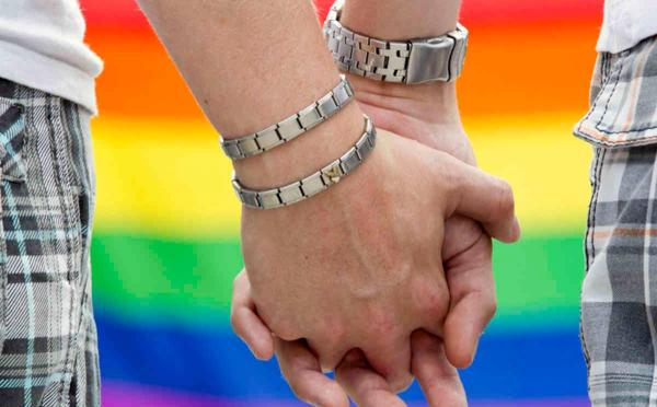 توقيف مروج للمخدرات بأكادير يفجر فضيحة من العيار الثقيل تتعلق بالشذوذ الجنسي