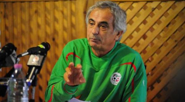 صحيفة جزائرية : المغرب مهتم بالتعاقد مدرب الجزائر وحيد خاليلوزيتش