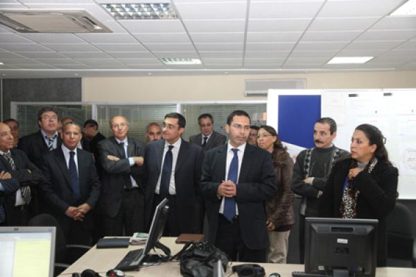 في أول تصريح له وزير الإتصال مصطفى الخلفي يعد بتعزيز حرية الصحافة في المغرب 