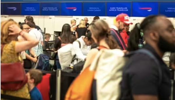 أكثر من 1000 مسافر دخلوا المملكة المتحدة دون المرور عبر مراقبة جوازات