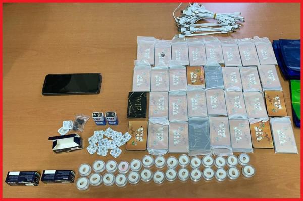 توقيف عشريني متورط في ترويج أجهزة للغش بوجدة