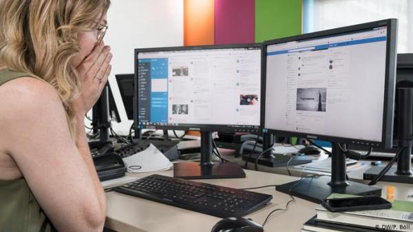 هذا ما يدفعه "حُراس فيسبوك" جرّاء حذف العُنف والجنس والكراهية