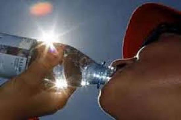 هل تعلم ماذا سيحدث اذا شربت ماء البحر ؟؟!