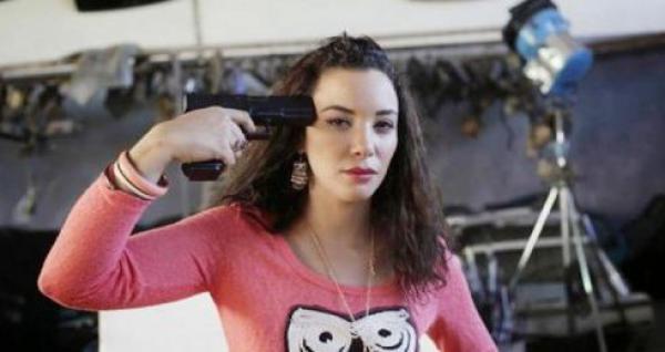 مواقع بورنوغرافية تنشر المشهد الاباحي الصادم في فيلم "الزين لي فيك" !