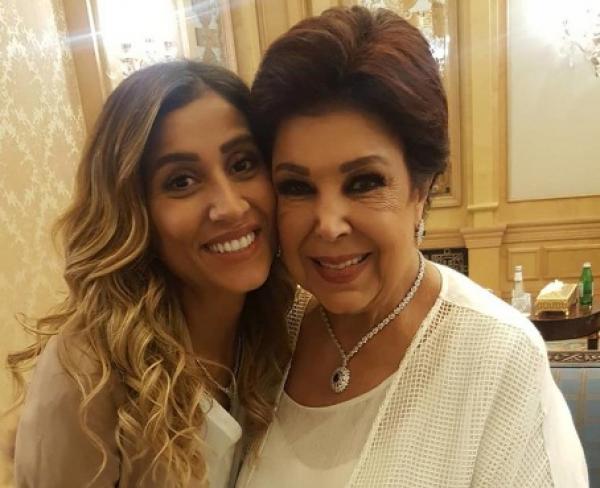 نجمة مصرية كبيرة تصاب بفيروس كورونا ونقلها على وجه السرعة إلى المستشفى