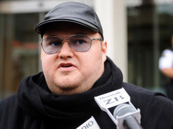 مؤسس ميغا أبلود سيقدم إنترنت مجاني لبلاده