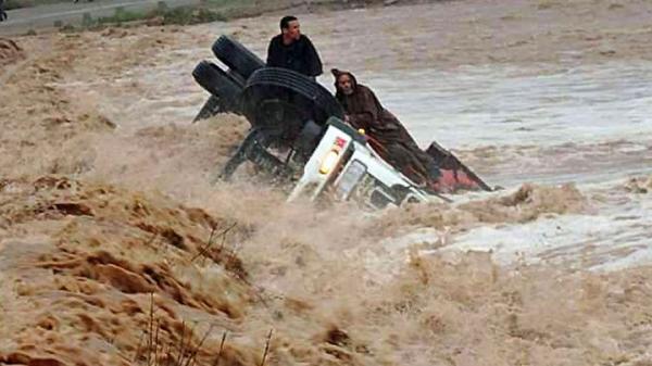 المناطق المنكوبة من الفيضانات: قرى محاصرة بالمياه ... و ساكنتها تعاني من الجوع