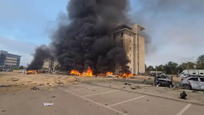 إيران تقصف مقراً لشركة مايكروسوفت في إسرائيل (فيديو)