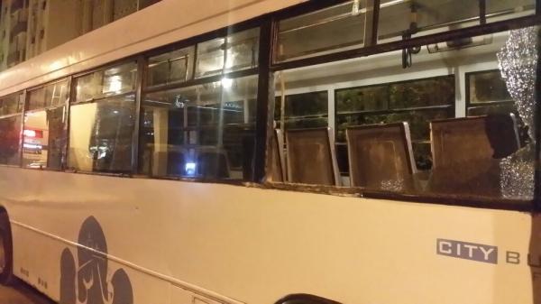 تخريب 12 حافلة للنقل الحضري بفاس في أعقاب مباراة كروية