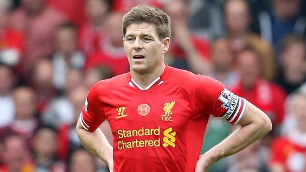 الدوري السعودي يواصل حشد نجوم المستديرة والدور الآن على أسطورة ليفربول