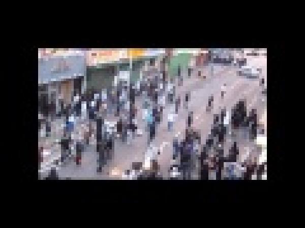 همجية الشباب البريطاني: سرقة دراجة نارية