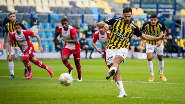 الدولي المغربي أسامة طنان في طريقه للانضمام لنادي فنربخشة التركي