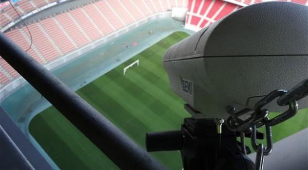 استخدام تكنولوجيا "عين الصقر" في نهائيي أوروبا و الأبطال