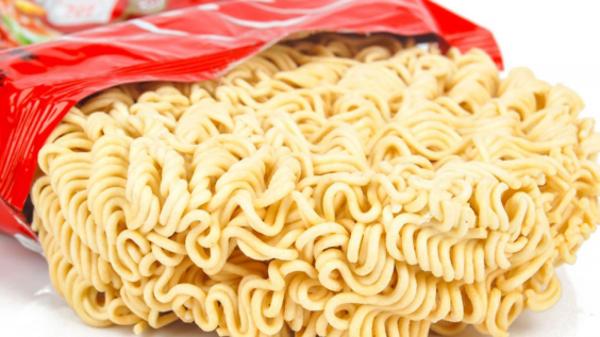 مصر تقرر سحب منتجات "الإندومي" نهائيا من أسواقها!