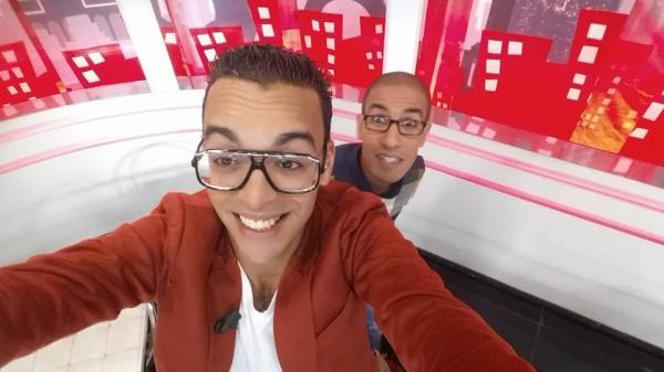 حصلة خايبة : رشيد رفيق يحاصر من قبل جماهير الرجاء و هذا هو السبب (الفيديو)‏