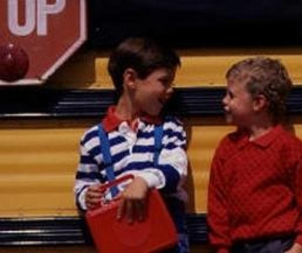 كيف تجهزين طفلك للذهاب إلى المدرسة لأول مرة؟