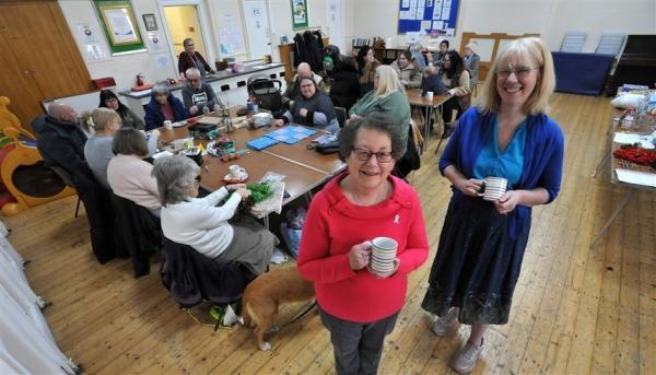 اللجوء إلى المكتبات في بريطانيا للاحتماء من برد الشتاء