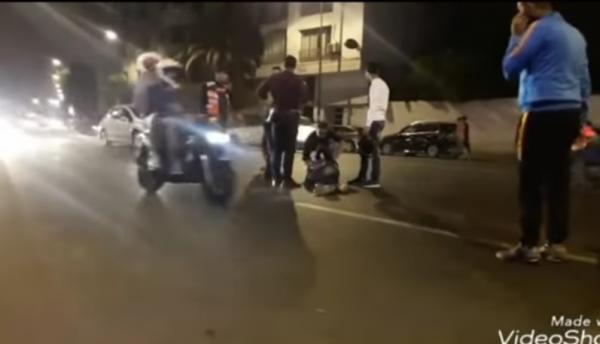 فرحة المنتخب المغربي على الغابون تتحول إلى ألم بعد حادثة سير في كازا