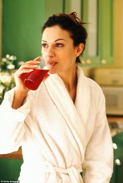 عصير التوت البري يقضي على آلام المفاصل