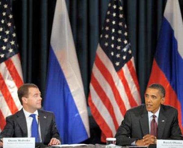 نيويورك تايمز : شبح الحرب الباردة يخيم على العالم من جديد