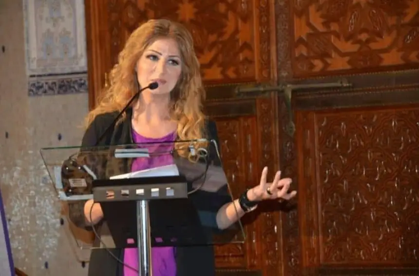 حفل استثنائي بمراكش ينصف الشعر المغربي… تتويج سميرة فرجي بجائزة عالمية