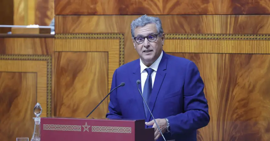 حساب مزيف على منصة X ينتحل صفة رئيس الحكومة عزيز أخنوش ويروج لعملة رقمية وهمية