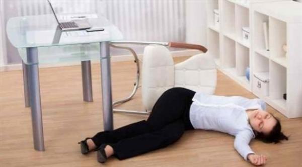 الإسعافات الأولية لحالة الإغماء