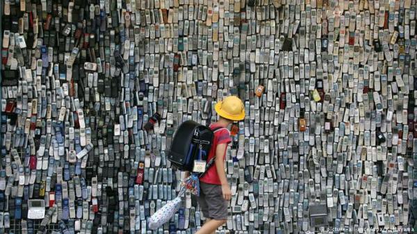 هل استخدام الهاتف المحمول يُتلف الدماغ؟