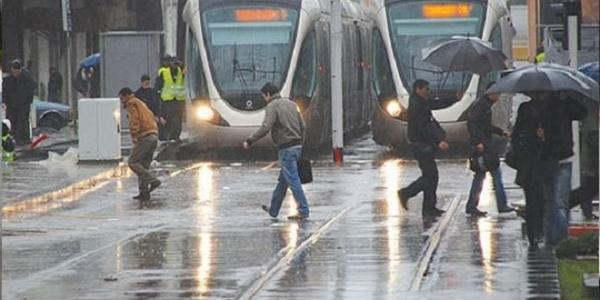 الله يرحمنا...تساقطات مطرية منتظرة غدا وهذه هي المناطق المعنية