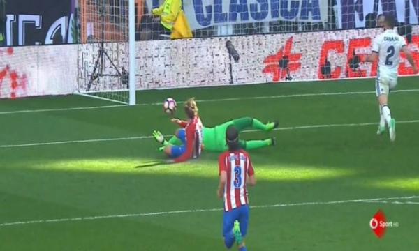 أتلتيكو مدريد يجبر الريال على التعادل و يشعل الليغا (فيديو)