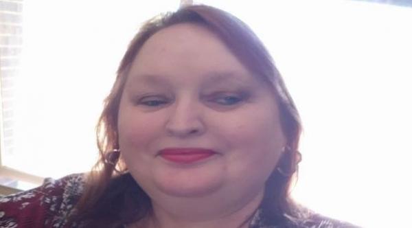 لهذا السبب تجنبي استخدام منتجات تجميل قديمة على عينيك