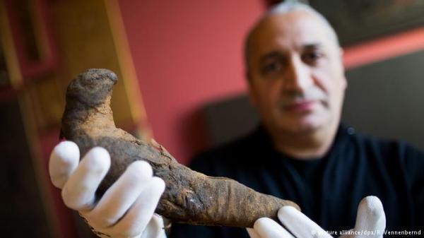 حارس متحف يعثر بالصدفة على مومياء فرعونية بألمانيا